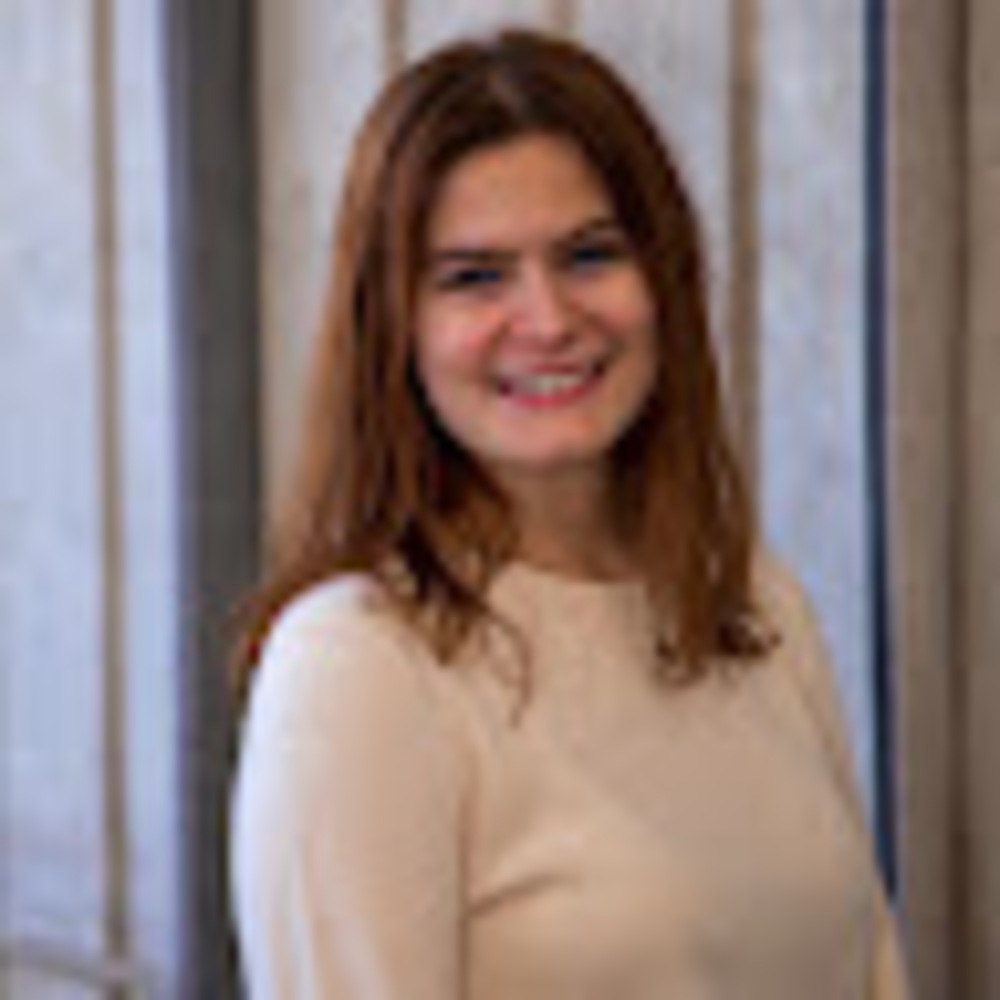 Meet your Posher, Rina